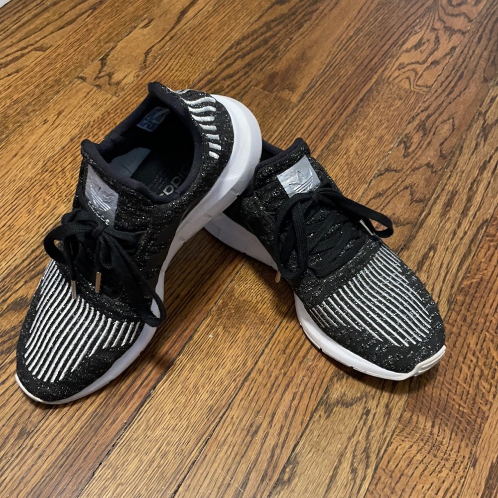 Adidas Shoes, Women’s 7.5